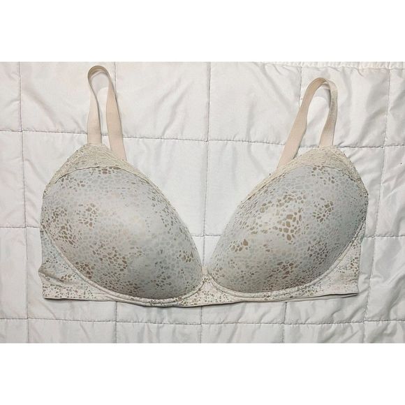 Dream Fit Bra size 44DD - Picture 1 of 4